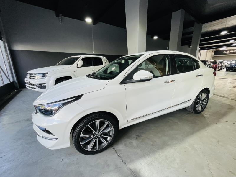 Fiat Cronos 1.8 16v Precision At6 Pack Premium