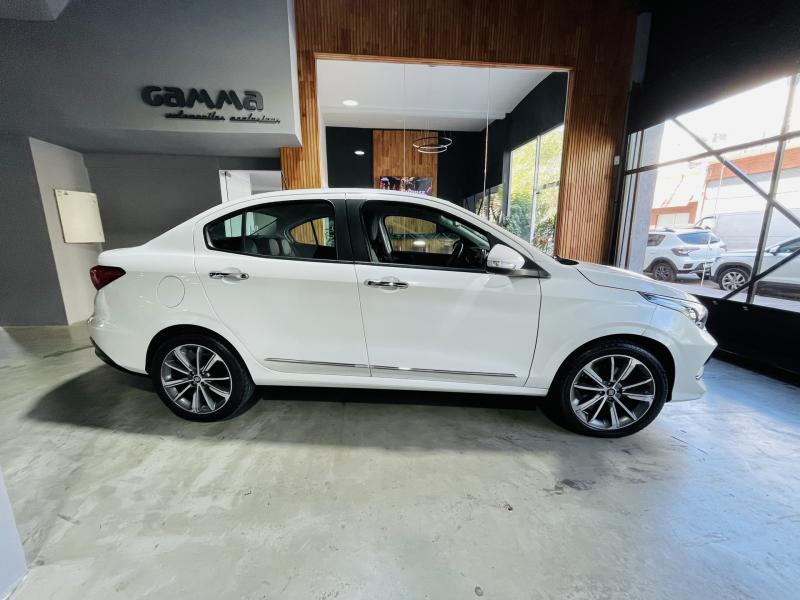 Imagen ilustrativa de Fiat Cronos 1.8 16v Precision At6 Pack Premium