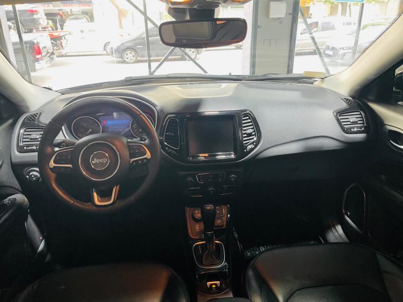 Imagen ilustrativa de Jeep Compass 2.0 Td At9 4x4 Limited Plus