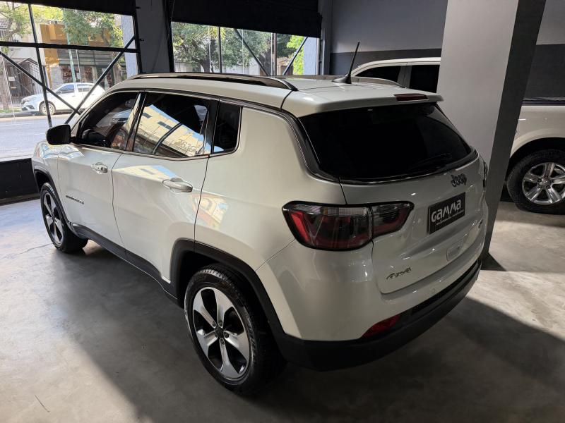 Imagen ilustrativa de Jeep Compass 2.4 Longitude Plus 4X4