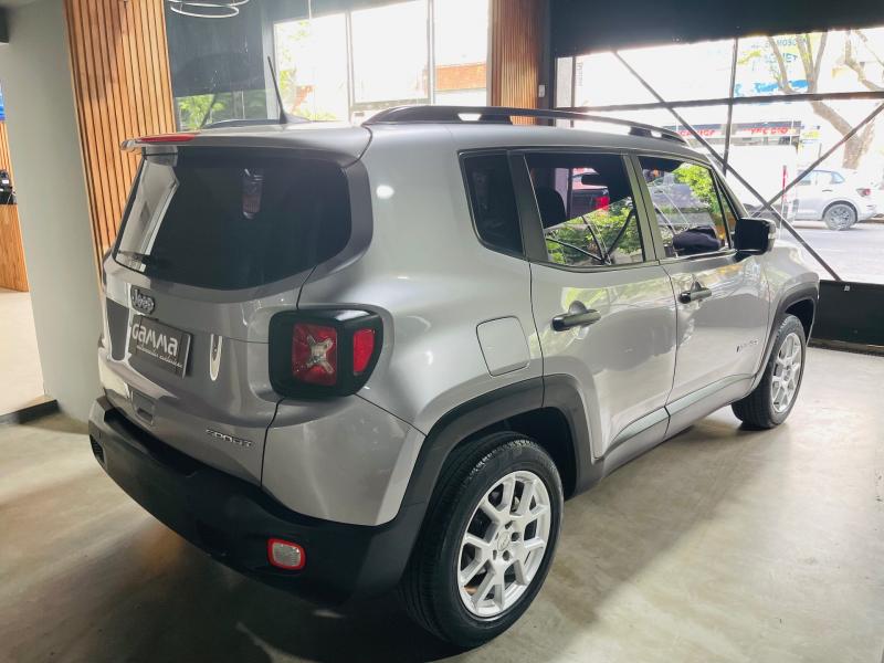 Imagen ilustrativa de Jeep Renegade 1.8 Sport Plus