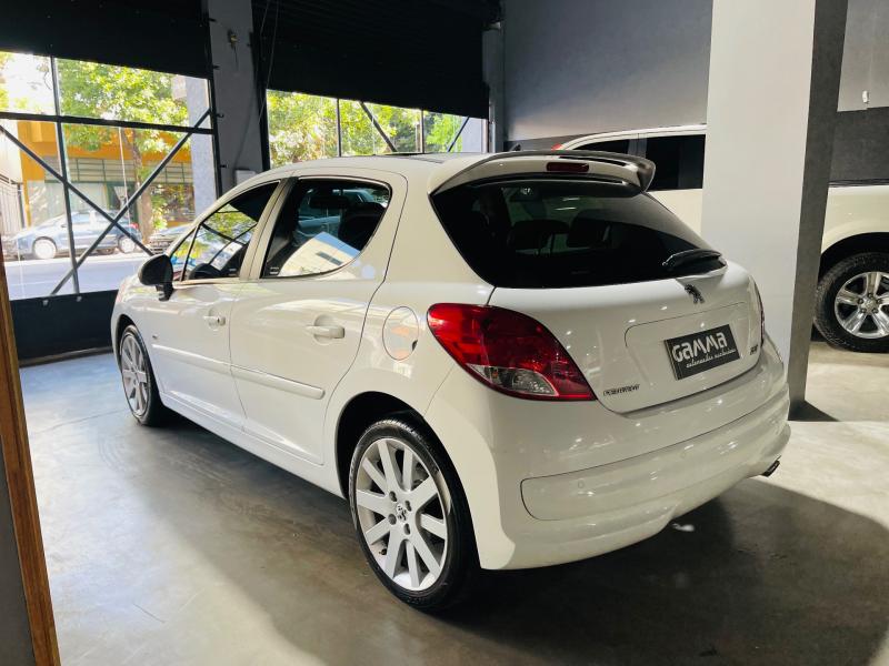 Imagen ilustrativa de Peugeot 207 1.6 Gti 156cv 5 p