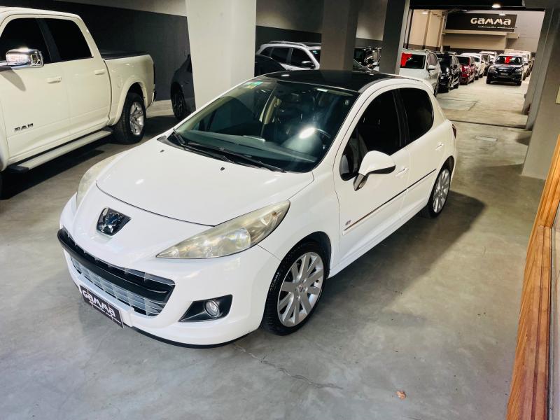 Imagen ilustrativa de Peugeot 207 1.6 Gti 156cv 5 p