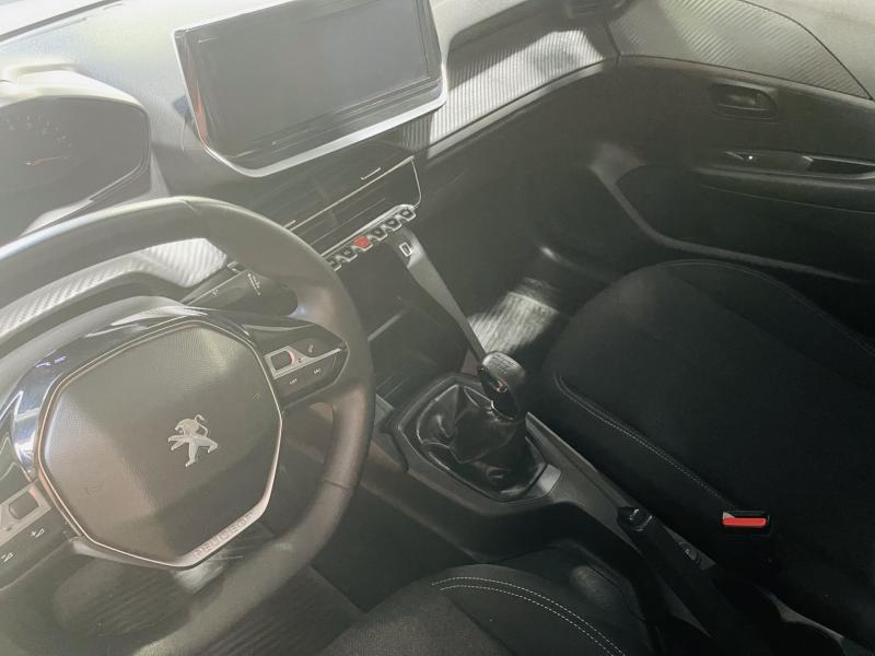 Imagen ilustrativa de Peugeot 208 1.2 New Like