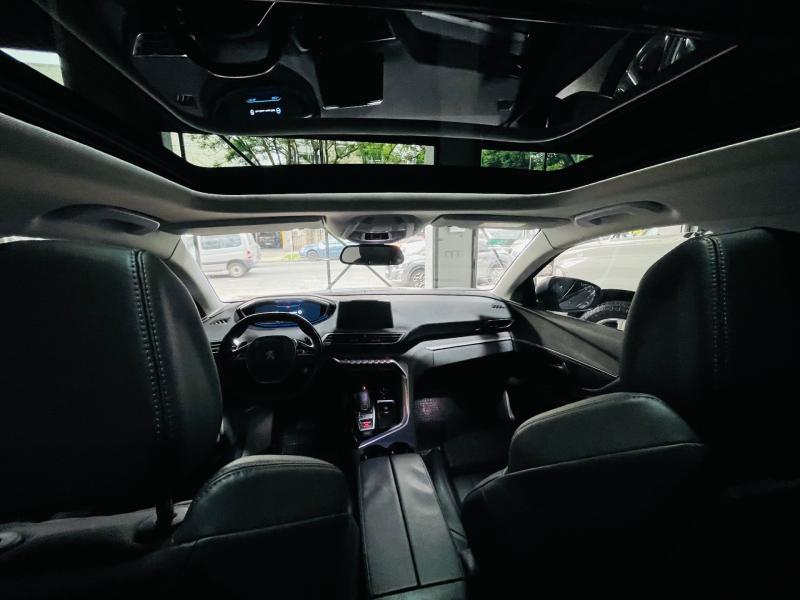 Imagen ilustrativa de Peugeot 5008 1.6 Feline B/techo Tiptronic