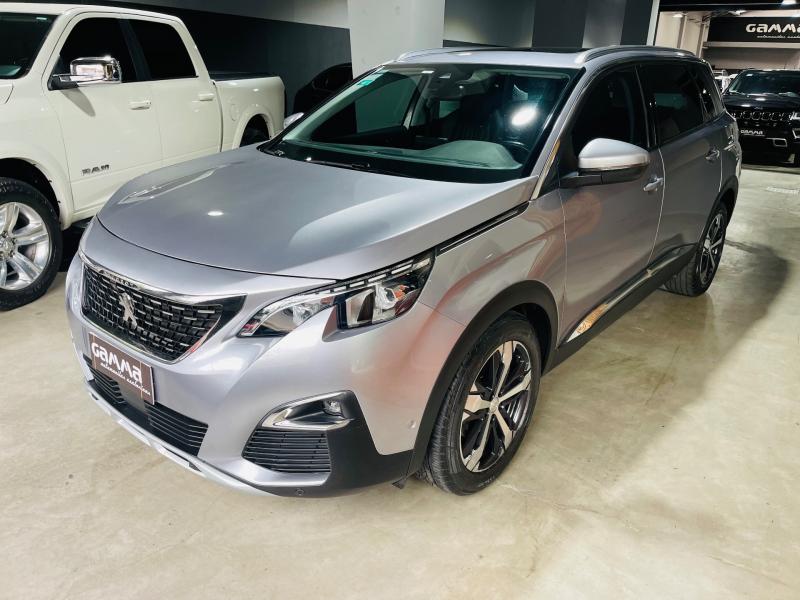 Imagen ilustrativa de Peugeot 5008 1.6 Feline B/techo Tiptronic