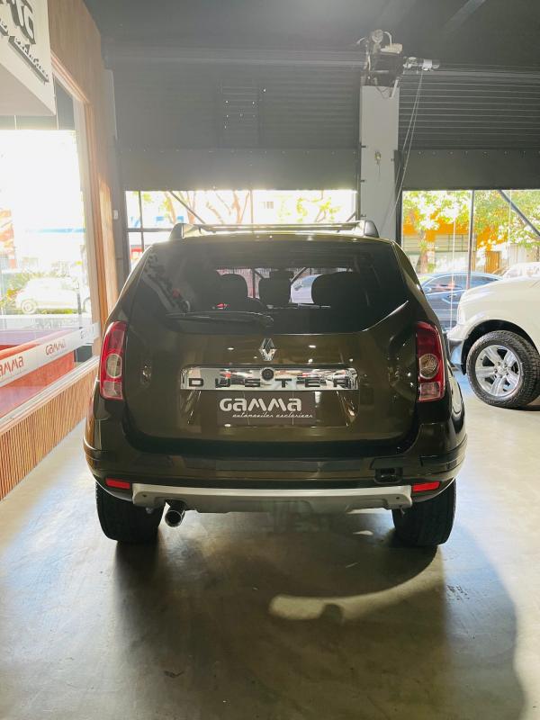 Imagen ilustrativa de Renault Duster 2.0 4x2 Privilege 138cv