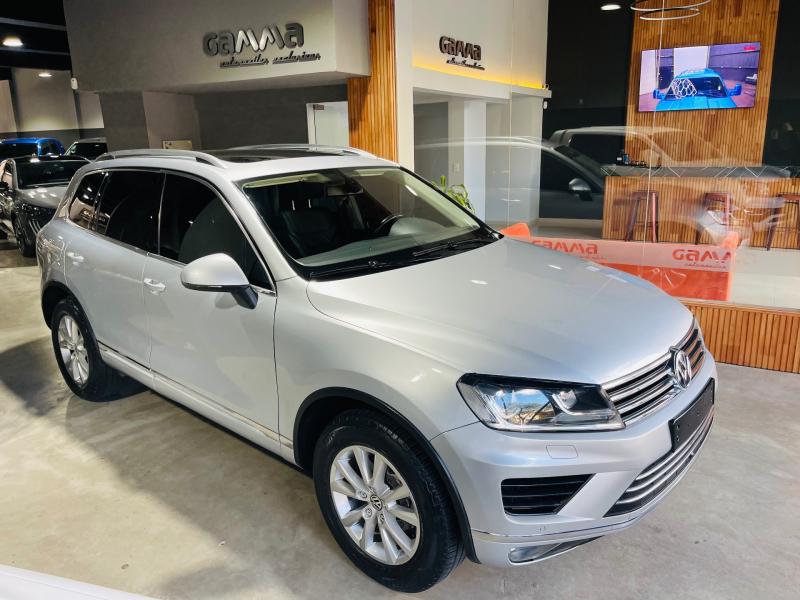 Imagen ilustrativa de Volkswagen Touareg 4.2 V8 Premium