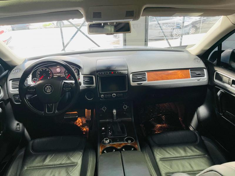 Imagen ilustrativa de Volkswagen Touareg 4.2 V8 Premium